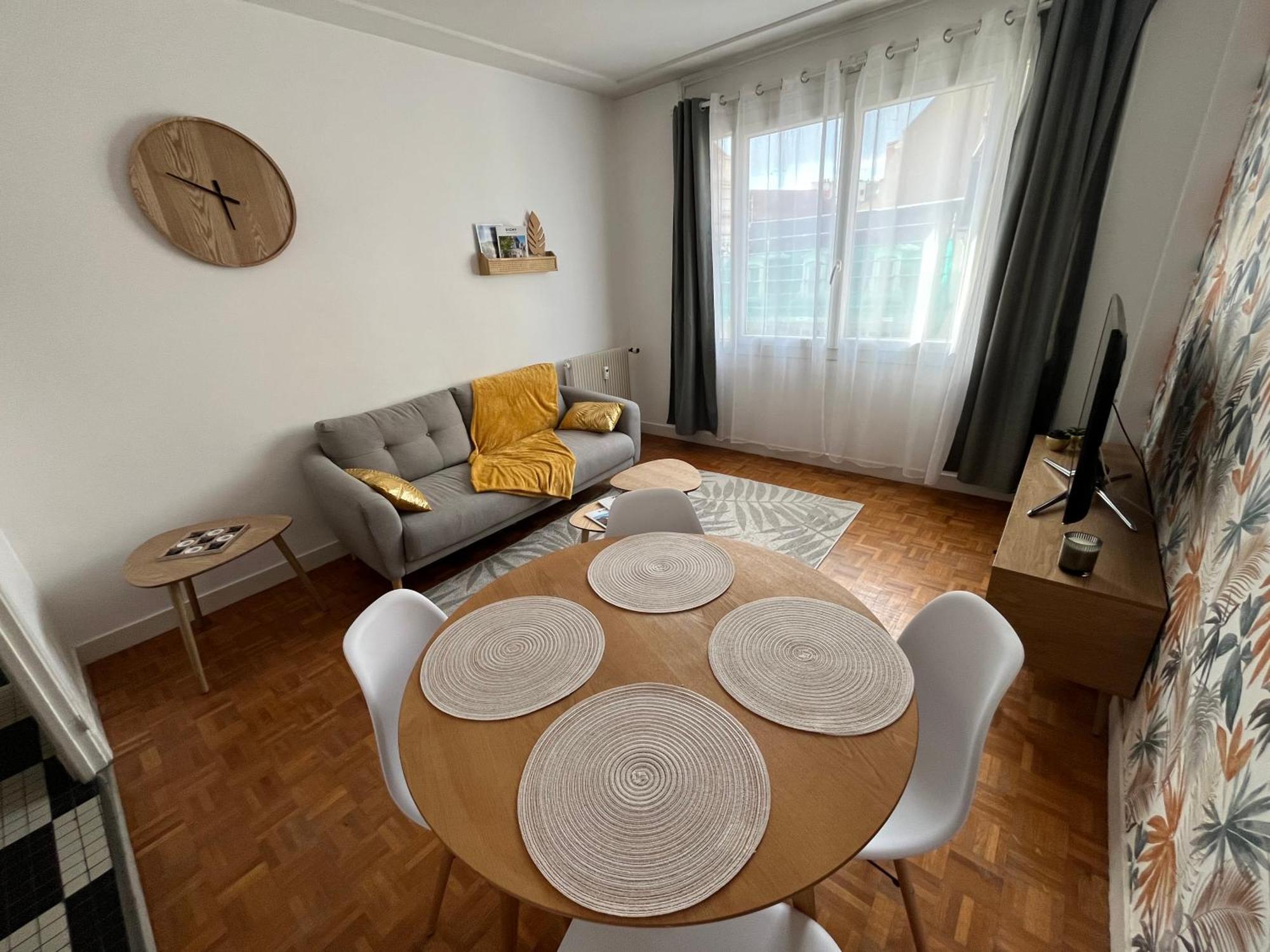 Appartement Vichy Centre Exteriör bild